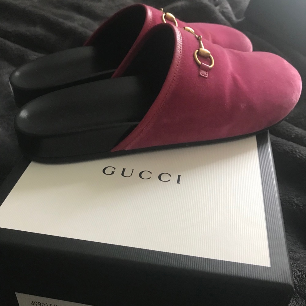 Women’s Gucci mules size 9.5